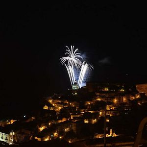 Finestre su Ibla